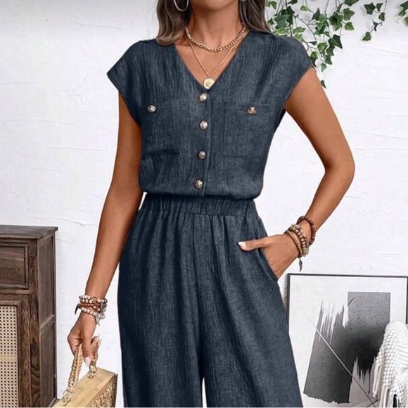 SHEIN Pants - SHEIN LUNE Solid Color Front Button Pocket Jumpsuit